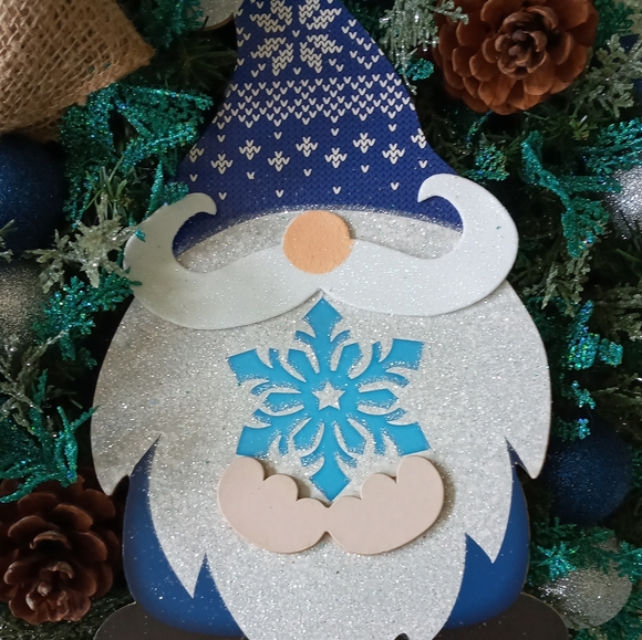 Gnome Christmas Wreath 18" Farmhouse Handmade - Picture 2 of 9